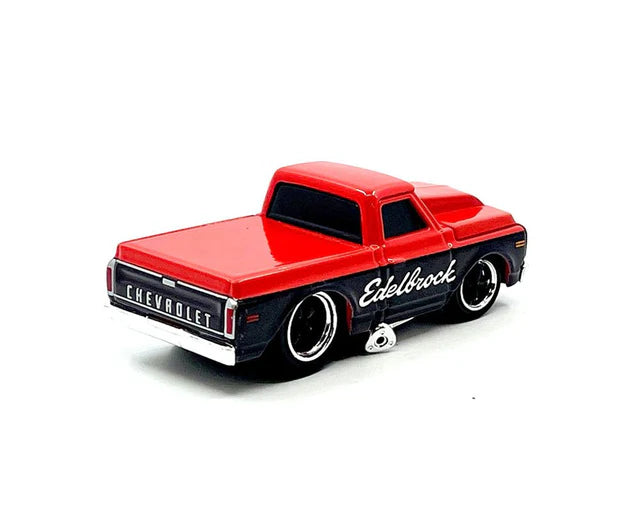 Muscle Machines 1972 Chevrolet C-10 Pick Up Edelbrock 1/64