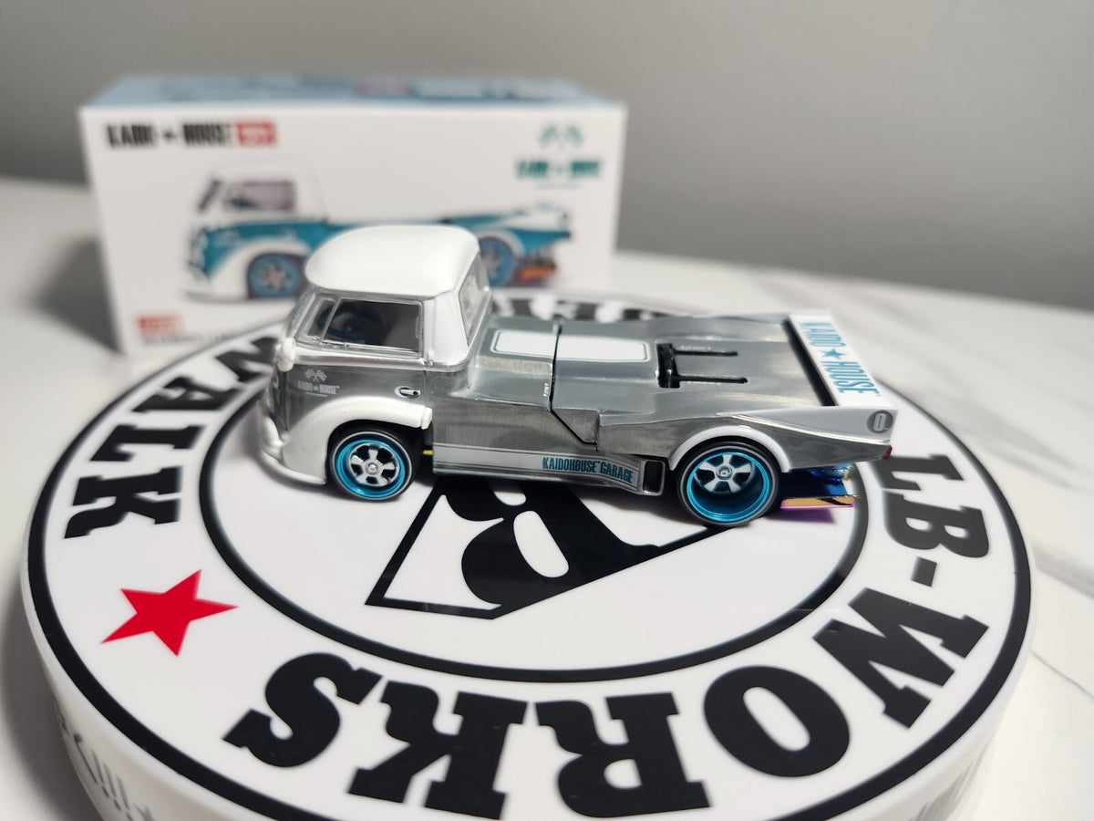 Kaido House #220 Volkswagen T1 Kaido Works V1 Raw Chase