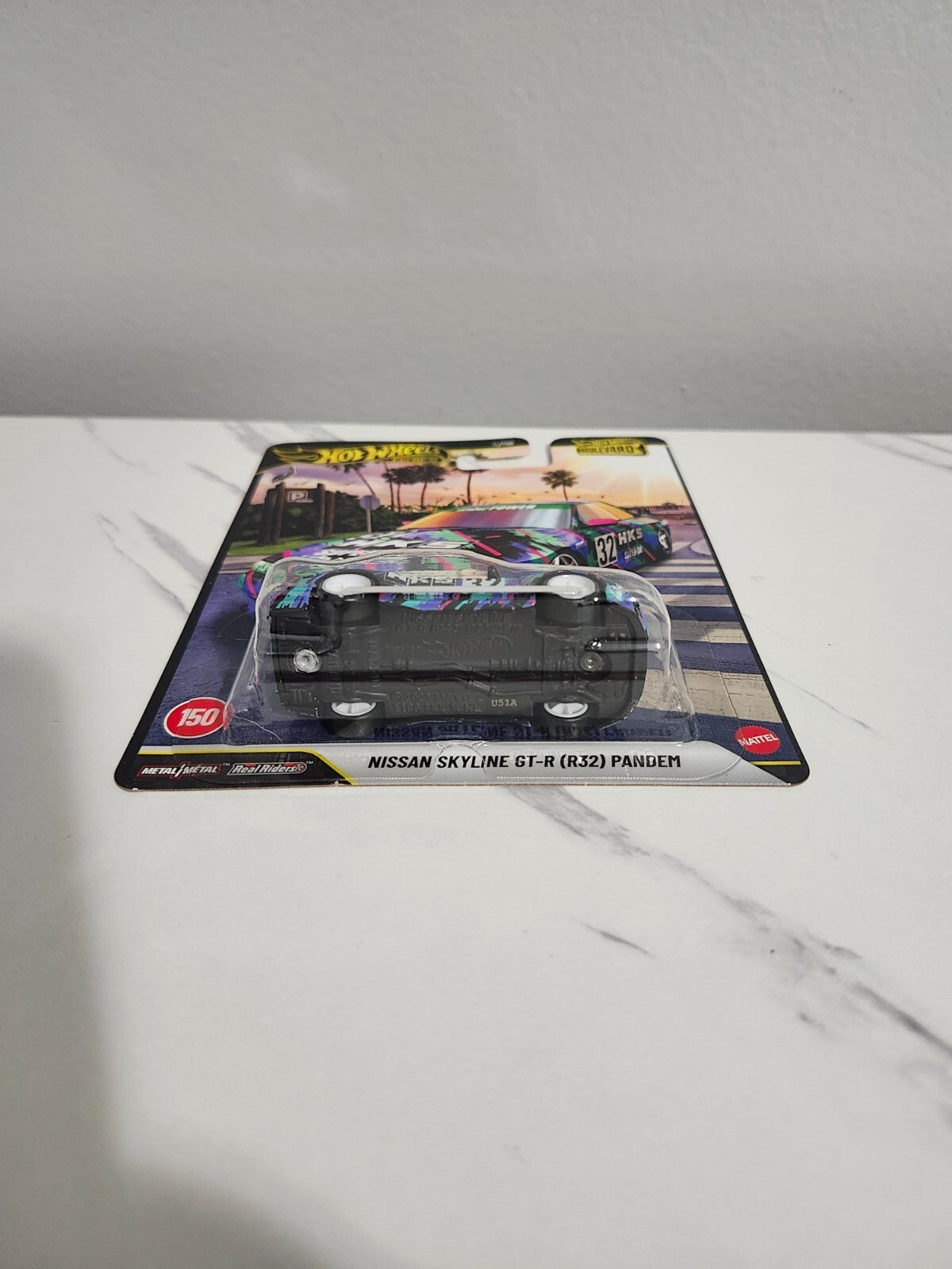 Hot Wheels Premium  Boulevard #150 Nissan Skyline GT-R R32 New