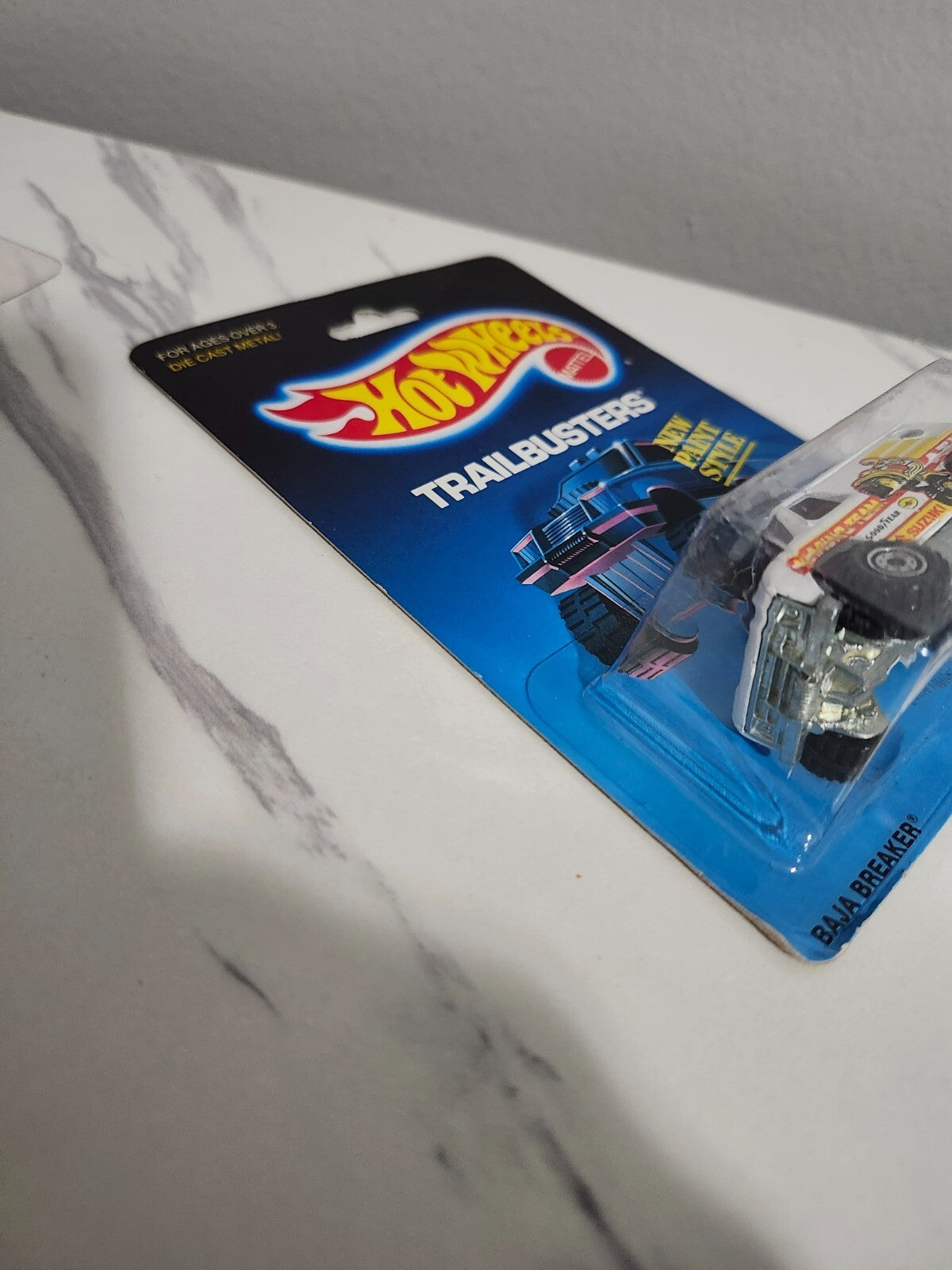 Hot Wheels Trailbusters Baja Breaker